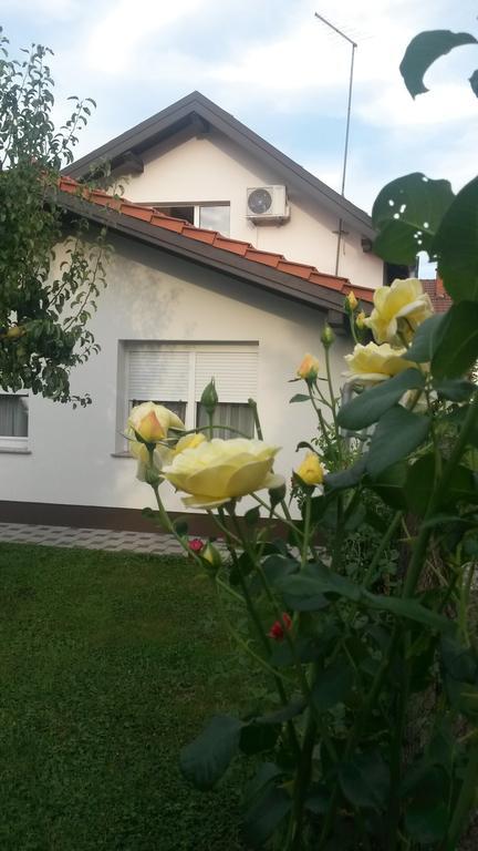 Apartment Cecilia Kapronca Szoba fotó